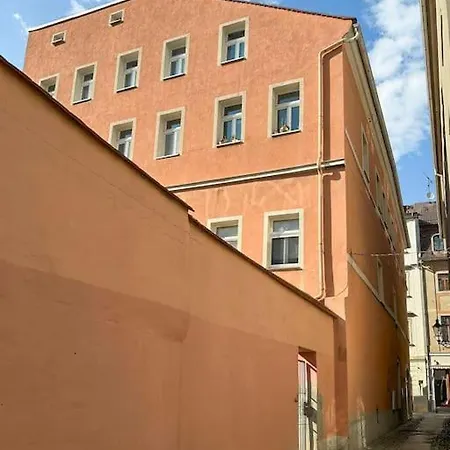 Modern Eingerichtete Im Stadtzentrum Kostenloser Parkplatz Apartment