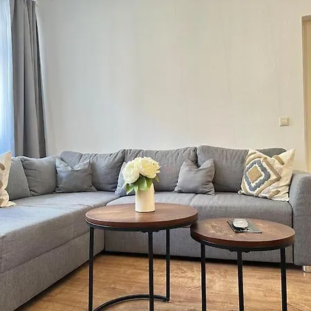 Modern Eingerichtete Im Stadtzentrum Kostenloser Parkplatz Zittau