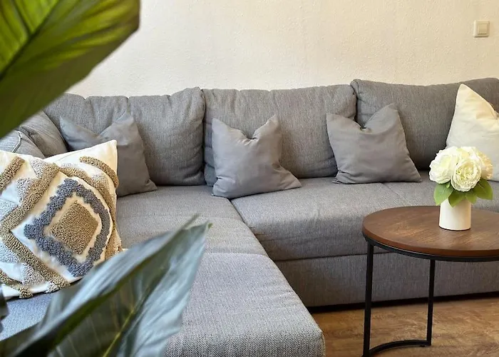 شقة Modern Eingerichtete Im Stadtzentrum Kostenloser Parkplatz تسيتاو